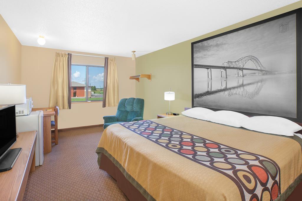 Super 8 By Wyndham Mt Pleasant Motel Mount Pleasant Exterior foto
